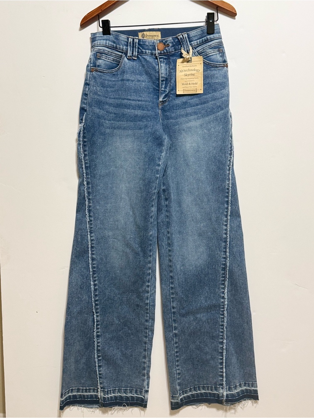 Democracy Sky Rise Wide leg jeans with AB solution mold & hold